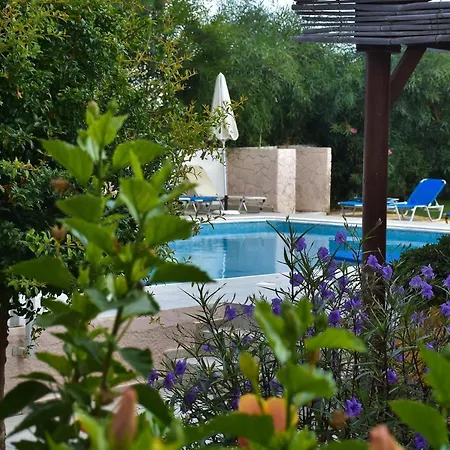 Hotel Eleonora αnissaras